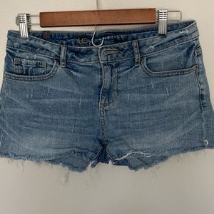 Lauren Conrad denim cut off shorts sz 6